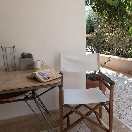 Apartment 90m2 Lovely 1-bedroom In Paleo Faliro *